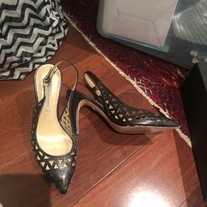 Adorable dvf sling backs